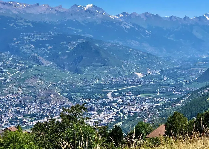 Magnifique Maison Pres Du Centre Holiday home Nendaz